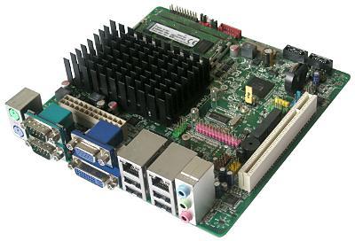 Вид материнской платы Intel D2500CC с юго-запада